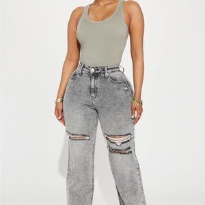 New with Tags- Fashion Nova Women's Gray Remi Ripped Stretch Baggy Jeans